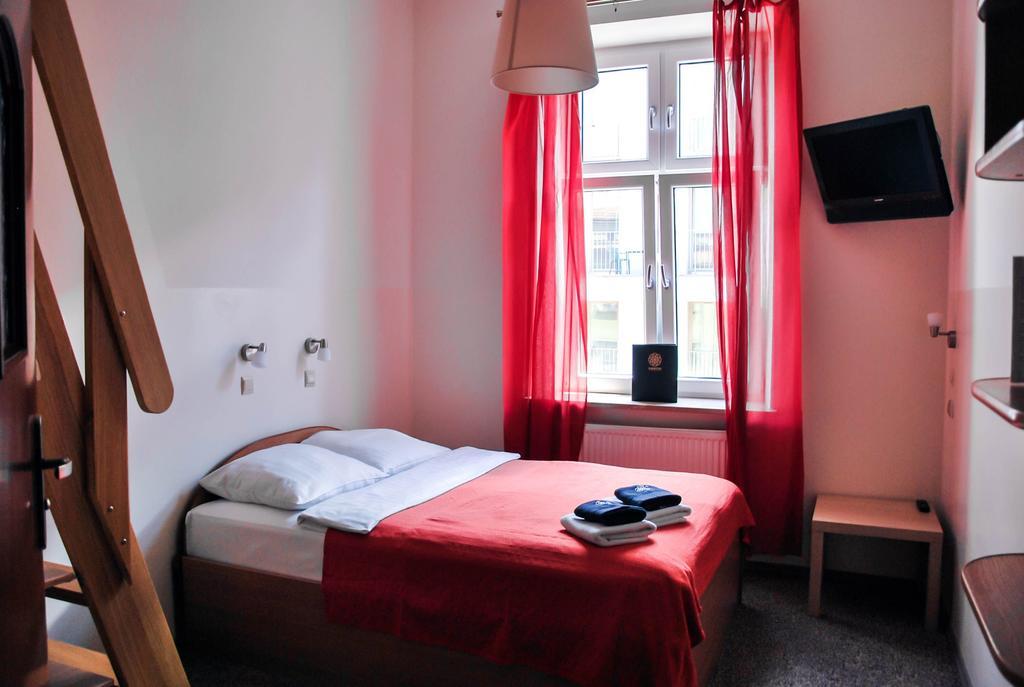 Aparthotel Kadetus Krasków Εξωτερικό φωτογραφία