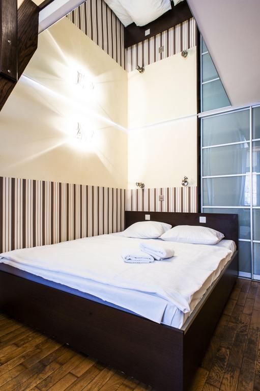 Aparthotel Kadetus Krasków Εξωτερικό φωτογραφία