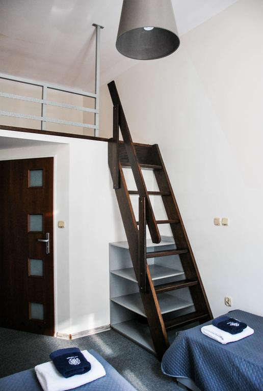 Aparthotel Kadetus Krasków Εξωτερικό φωτογραφία