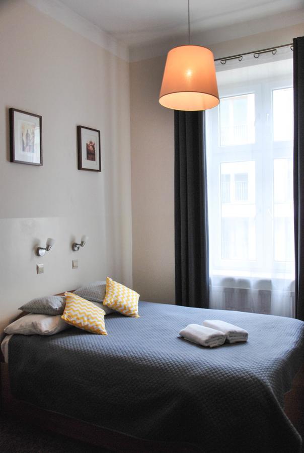 Aparthotel Kadetus Krasków Εξωτερικό φωτογραφία